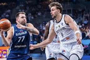 完美体育官网-欧洲篮球冠军联赛半决赛进入白热化阶段(20202021赛季欧洲篮球冠军联赛)