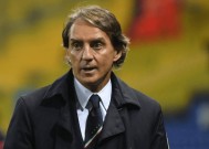 完美体育运营中心-关于罗马队士气低迷，主帅紧急调整阵容的信息